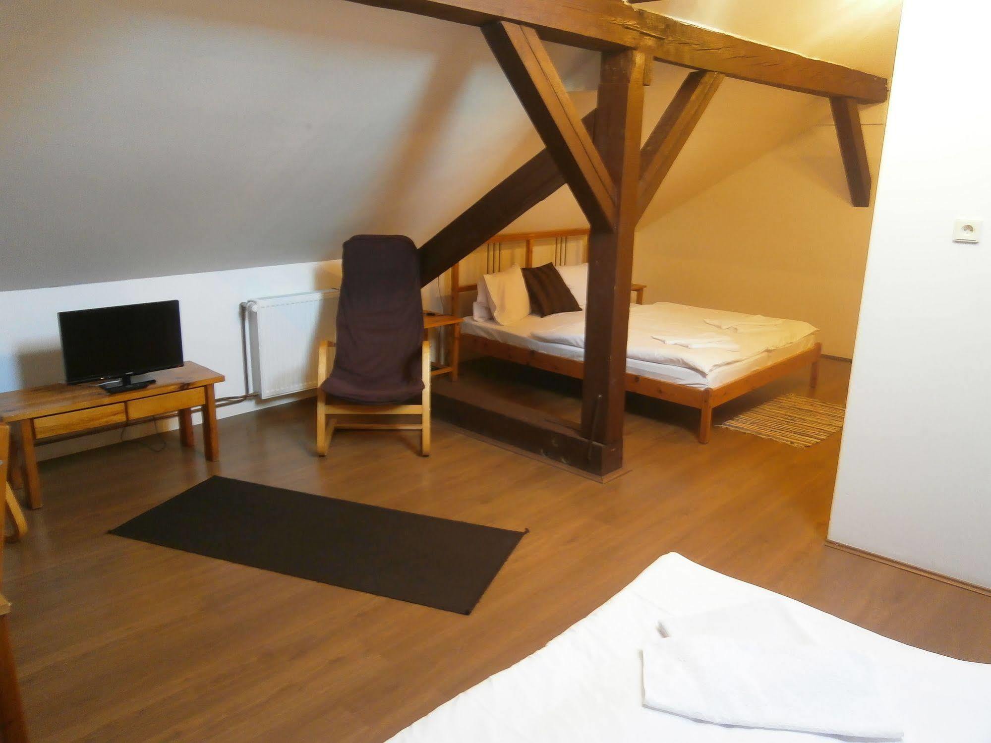 Hotel Dzban Jindrichov Zewnętrze zdjęcie